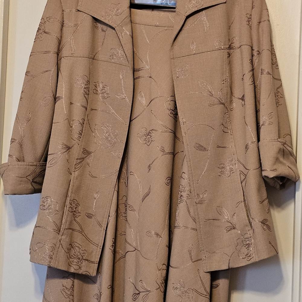 TanJay 2-piece Skirt Suit, size 16, taupe, midi-length, ECU